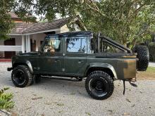 https://riyasewana.com/uploads/land-rover-defender-110-2412504717672.jpg