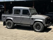 https://riyasewana.com/uploads/land-rover-defender-110-2413122217121.jpg