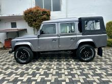 https://riyasewana.com/uploads/land-rover-defender-110-2910080117075.jpg