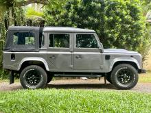 https://riyasewana.com/uploads/land-rover-defender-110-520044317962.jpg