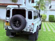 https://riyasewana.com/uploads/land-rover-defender-110-820474122353.jpg