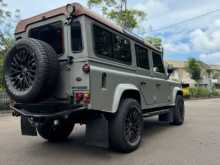 https://riyasewana.com/uploads/land-rover-defender-110puma-2011-2320582212124.jpg