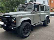 Land-Rover Defender 110 Puma 2011 SUV