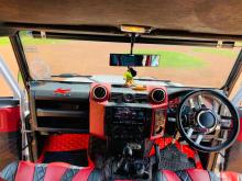 https://riyasewana.com/uploads/land-rover-defender-1213391224622.jpg
