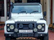https://riyasewana.com/uploads/land-rover-defender-12161936312.jpg