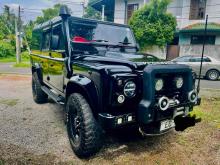 https://riyasewana.com/uploads/land-rover-defender-1511592224202.jpg
