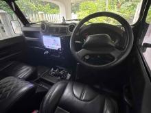 https://riyasewana.com/uploads/land-rover-defender-1616114124601.jpg