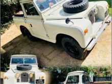 Land-Rover Defender 1961 SUV