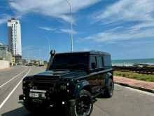 Land-Rover Defender 2013 SUV