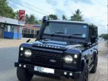 Land-Rover Defender 2015 SUV
