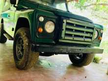 Land-Rover Defender 1960 SUV