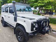 Land-Rover Defender 1966 SUV