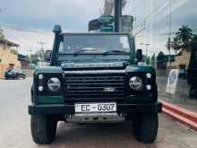 Land-Rover DEFENDER 1968 SUV