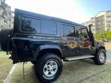 https://riyasewana.com/uploads/land-rover-defender-1979-1321092112703.jpg