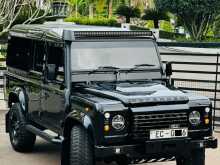 https://riyasewana.com/uploads/land-rover-defender-1979-138452112372.jpg