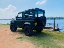 https://riyasewana.com/uploads/land-rover-defender-1982-919021812732.jpg
