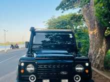 Land-Rover Defender 1985 SUV