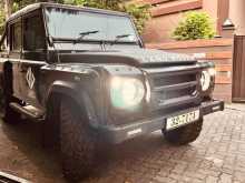 Land-Rover Defender 110 1987 SUV