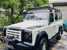 Land-Rover Defender 1990 SUV
