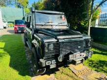 Land-Rover DEFENDER 1994 SUV