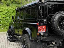 https://riyasewana.com/uploads/land-rover-defender-2-4-2913003024385.jpg