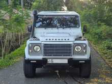 Land-Rover Defender 2001 SUV