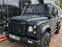 Land-Rover Defender 110 2002 SUV