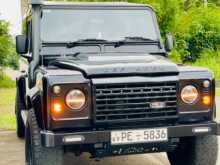 Land-Rover Defender 2007 SUV