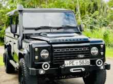 Land-Rover Defender 2007 SUV