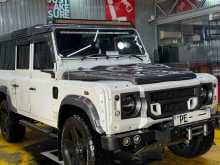 Land-Rover Defender Puma 2.2 2008 SUV