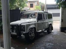 https://riyasewana.com/uploads/land-rover-defender-2009-161447581251257.jpg