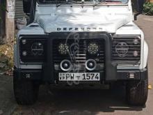 https://riyasewana.com/uploads/land-rover-defender-2009-41702011294161.jpg