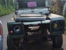 Land-Rover Defender 1968 SUV