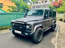 Land-Rover Defender 2012 SUV