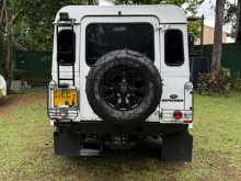 https://riyasewana.com/uploads/land-rover-defender-2013-310230712864.jpg