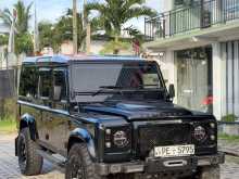 Land-Rover Defender 2014 SUV
