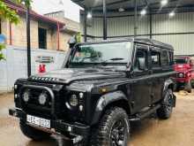 Land-Rover Defender 2015 SUV