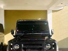 Land-Rover Defender 2015 SUV
