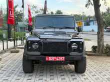 Land-Rover Defender 2015 SUV