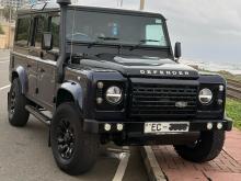 Land-Rover Defender 2015 SUV