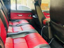 https://riyasewana.com/uploads/land-rover-defender-212463917536.jpg
