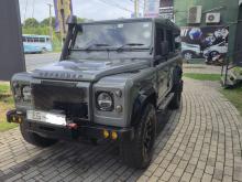 Land-Rover Defender 1993 SUV