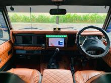 https://riyasewana.com/uploads/land-rover-defender-22650566595.jpg