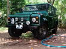 Land-Rover DEFENDER 1964 SUV