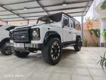 Land-Rover Defender 2015 SUV