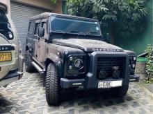 Land-Rover Defender 2015 SUV