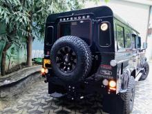 https://riyasewana.com/uploads/land-rover-defender-289002824692.jpg
