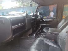 https://riyasewana.com/uploads/land-rover-defender-311812366945.jpg
