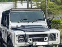 Land-Rover Defender 2008 SUV