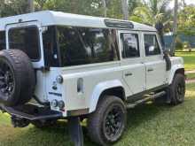 https://riyasewana.com/uploads/land-rover-defender-6105737725.jpg